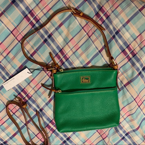 NWT Dooney & Bourke Letter Carrier in Green - Picture 2 of 7